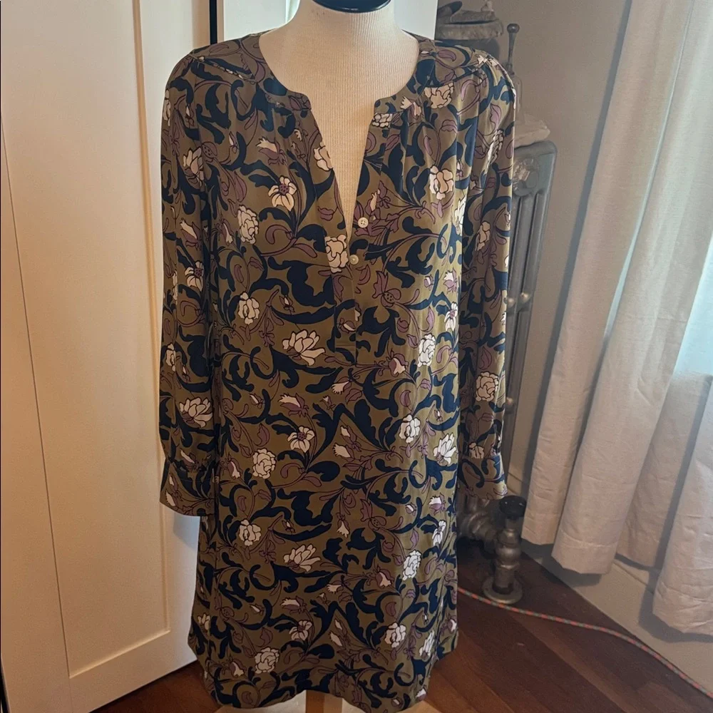 LOFT Women's Long Sleeve Dress - Olive and Black Floral